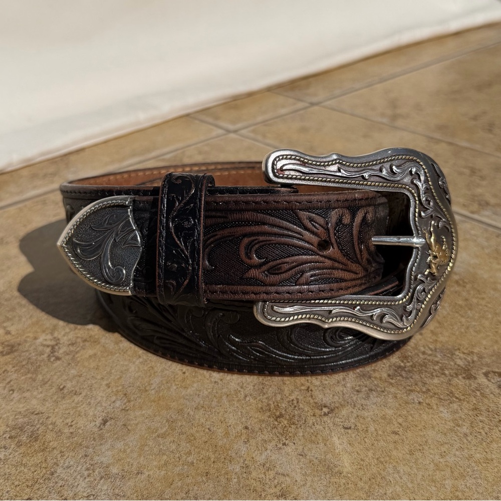 *SOLD* Tony Lama Size 32 Brown Buckle Leather Western Riding Horse Cowboy Belt